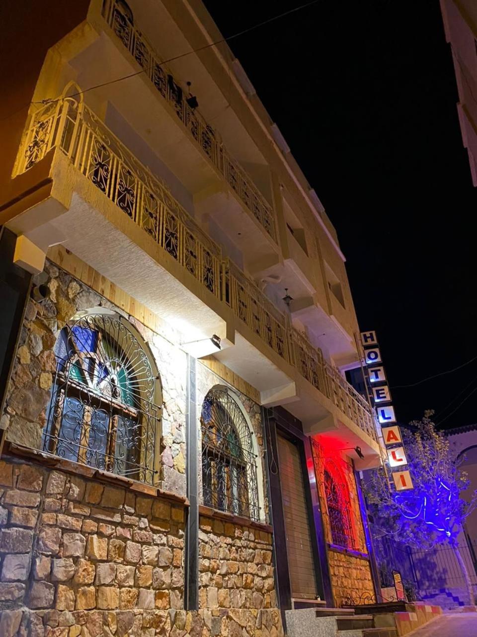 Hotel Restaurant Ali Мідельт Екстер'єр фото