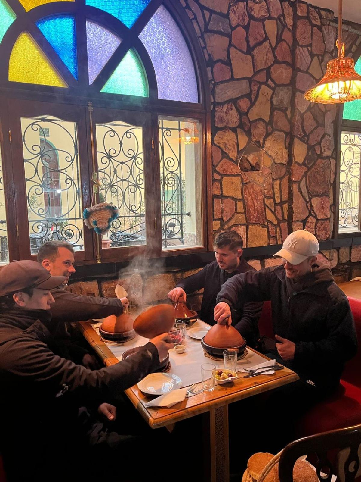 Hotel Restaurant Ali Мідельт Екстер'єр фото